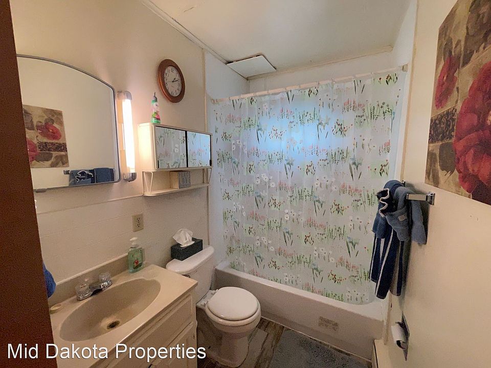 1116 N Burr 1116 N Burr St Mitchell SD Zillow