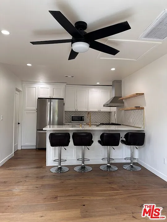 1 bed, 2.0 bath, $2,995 — Photo 2