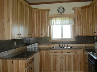 30070 Shaffer Rd, Guys Mills, PA 16327