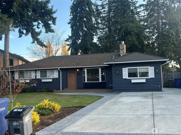 8811 NE 189th Place, Bothell, WA 98011