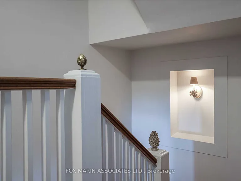 54 Heathdale Rd — Photo 14