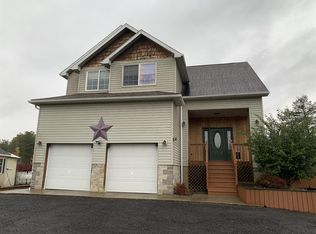 27 Brooklyn Rd, Freeville, NY 13068