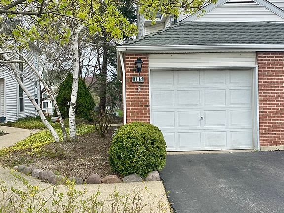 3rd image of 109 Templeton St #31A