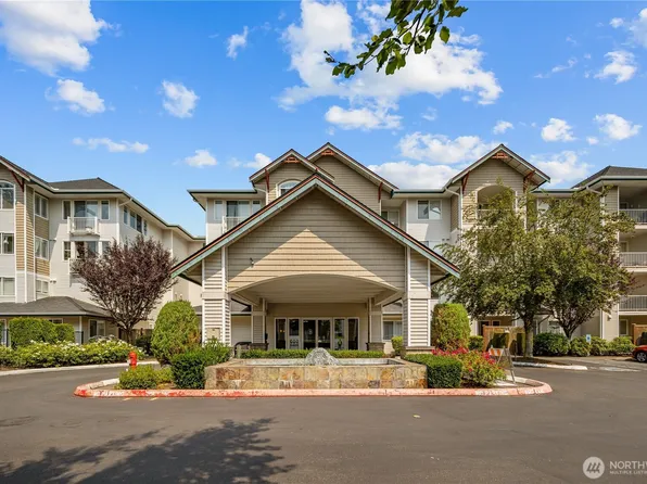 13301 SE 79th Place #C203, Newcastle, WA 98059