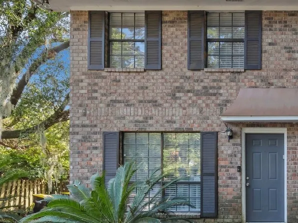 2220 E Victory Drive E #24, Savannah, GA 31404