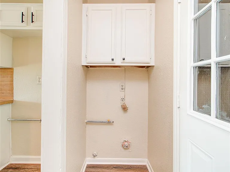 3307 E Heatherock Cir — Photo 5