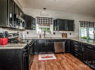 286 Alexander Acres Rd, Mooresville, NC 28115