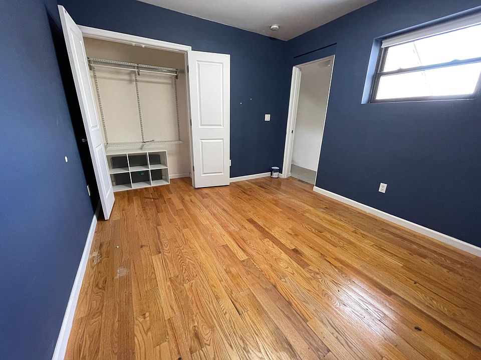 1st image of 3051 Brighton 3rd St #2