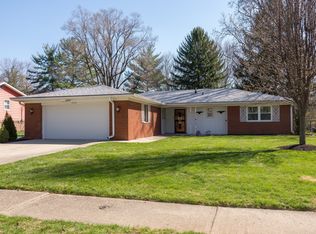 8003 Taunton Rd, Indianapolis, IN 46260