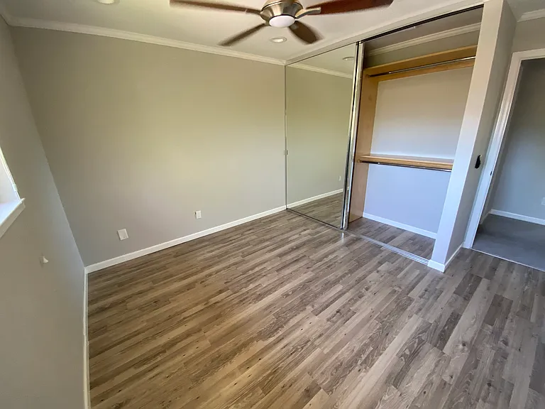 1016 Poplar Dr — Photo 14