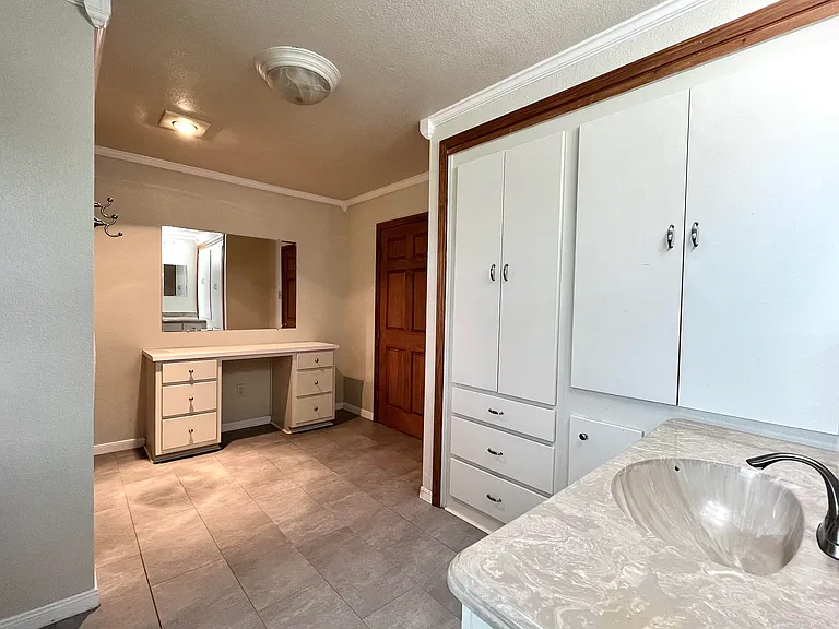 7140 S 3rd Street Rd — Photo 16