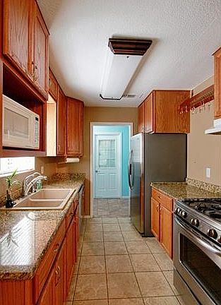 2nd image of 7715 Elderberry Dr