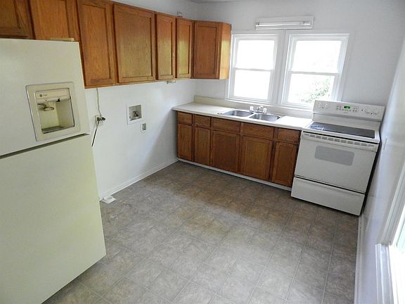 5th image of 756 Owenton Ave
