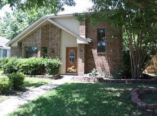 5413 Meadow Vista Ln, Garland, TX 75043