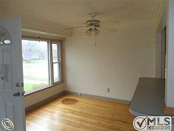 22858 David Ave Eastpointe.jpg5