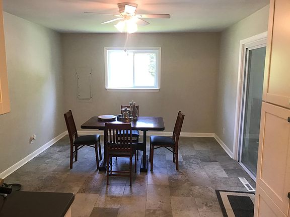 4th image of 3701 Mantle Ln