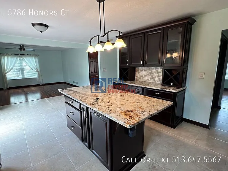 5786 Honors Ct — Photo 8