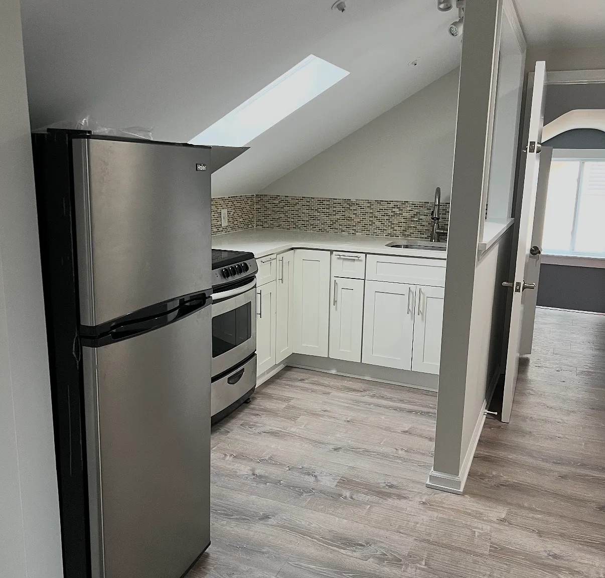 1 bed, $2,500 — Photo 4