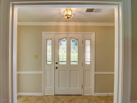 2nd image of 8270 Summerwood Cir