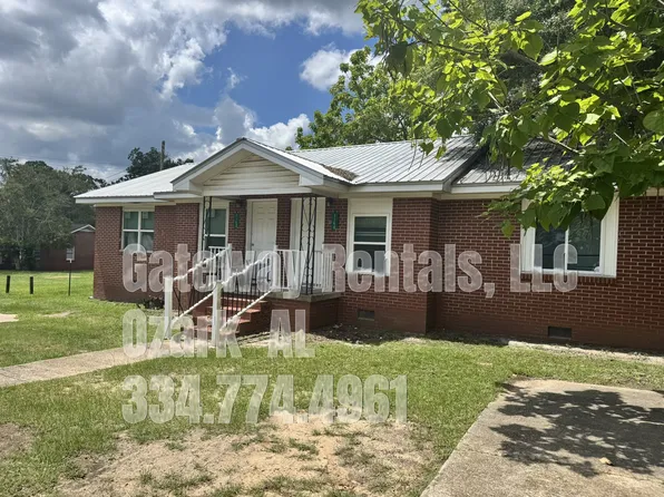 1142 S Union Ave, Ozark, AL