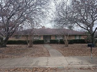 922 Cambridge Dr, Duncanville, TX 75137