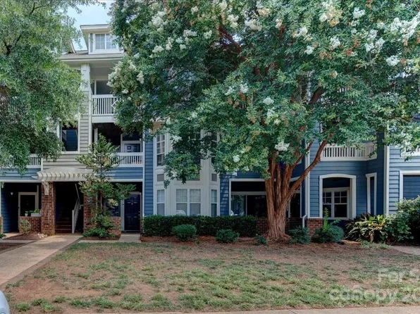 525 Olmsted Park Pl APT E, Charlotte, NC 28203