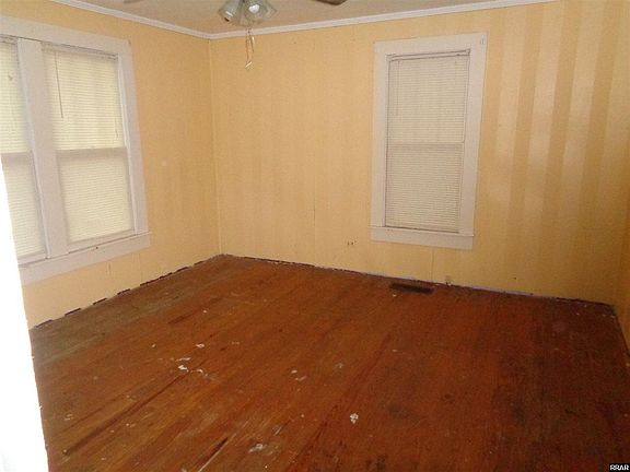 4th image of 2726 E Reelfoot Ave