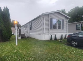 117 Elder Ct E, Bath, PA 18014