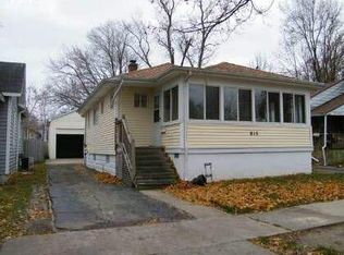 815 Paddington Ave, Flint, MI 48507