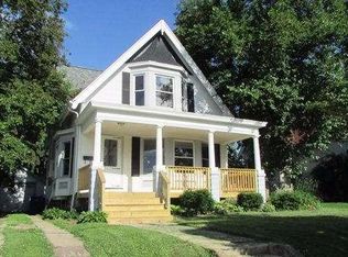 507 S 5th St, Watertown, WI 53094