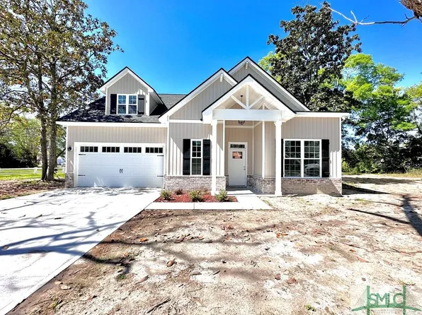 410 B N Caswell Street, Glennville, GA 30427