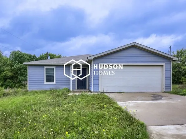 459 Admiral Dr, Gun Barrel City, TX 75156
