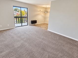 711 Cubbage St #6A, Carnegie, PA 15106
