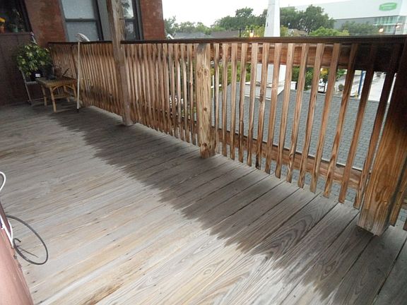 5th image of 6404 N Hermitage Ave #3