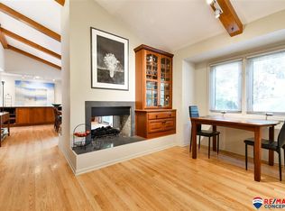 5834 Fieldcrest Way, Lincoln, NE 68512