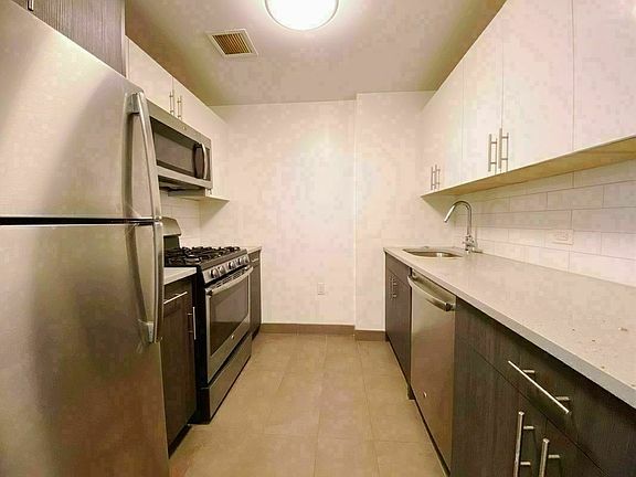 2nd image of 1770 Madison Ave #5DD