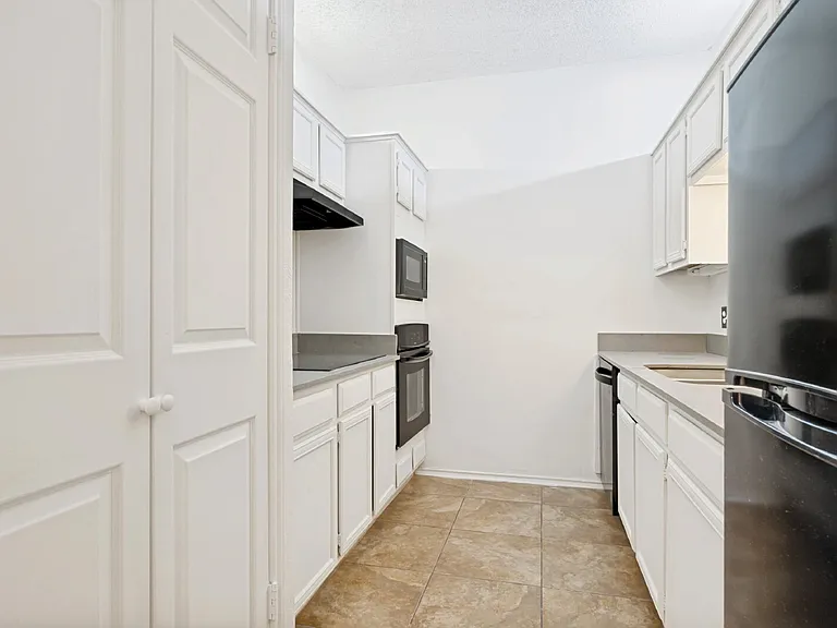 9254 Forest Ln #703 — Photo 12