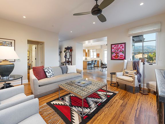 4th image of 18 W Victoria St #310