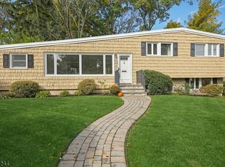 39 Canoe Brook Pkwy, Summit, NJ 07901