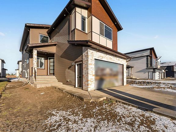 2nd image of 2514 63rd Ave NE