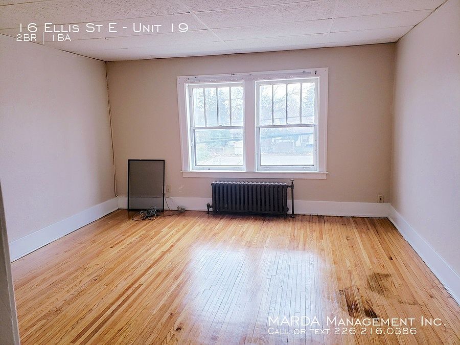 1st image of 16 Ellis St E #19