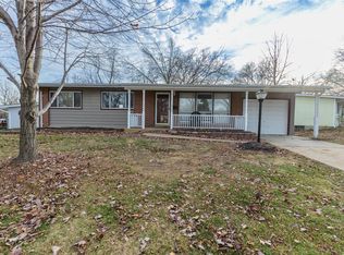 2433 W Adams St, Saint Charles, MO 63301