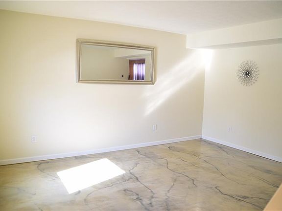 2nd image of 11114 Waterfield Ln