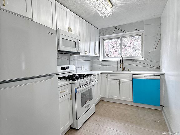 5th image of 153 5th Ave #5