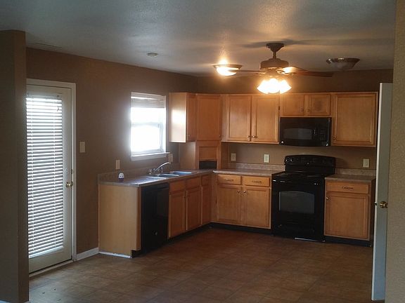 4th image of 15436 Gallow Ln