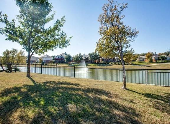 3rd image of 2200 Great Bear Ln