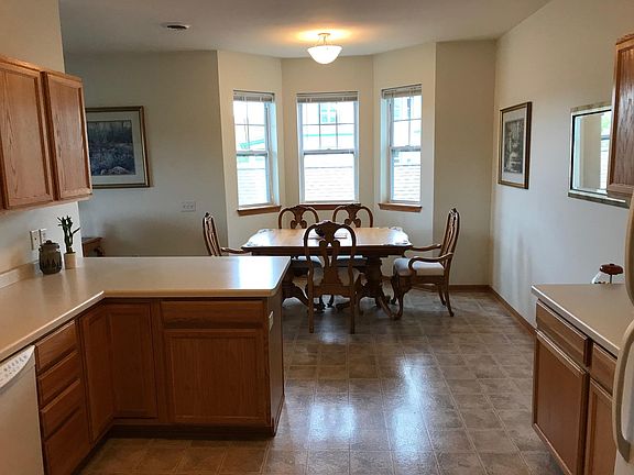 2nd image of 8333 Mansion Hill Ave