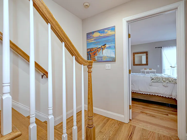 32 Grant St — Photo 40
