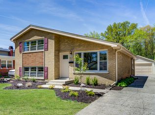 15320 Harding Ave, Midlothian, IL 60445