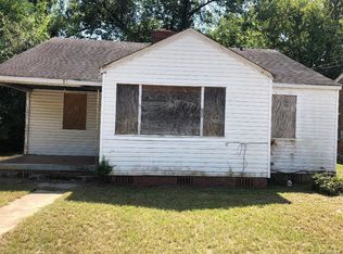 526 2nd Ave, Selma, AL 36701